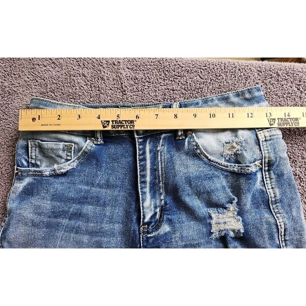 SHEIN Women's Size 6 Medium Cutoff Distressed Mid Rise Stretch Jean Shorts - Picture 7 of 7
